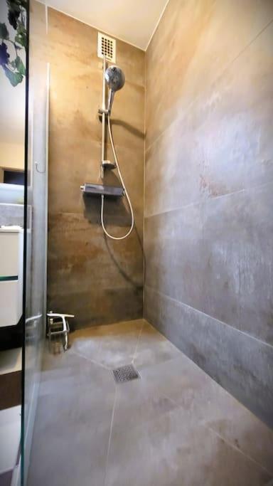 Appartement Des Beaux-Arts Besancon Exterior photo